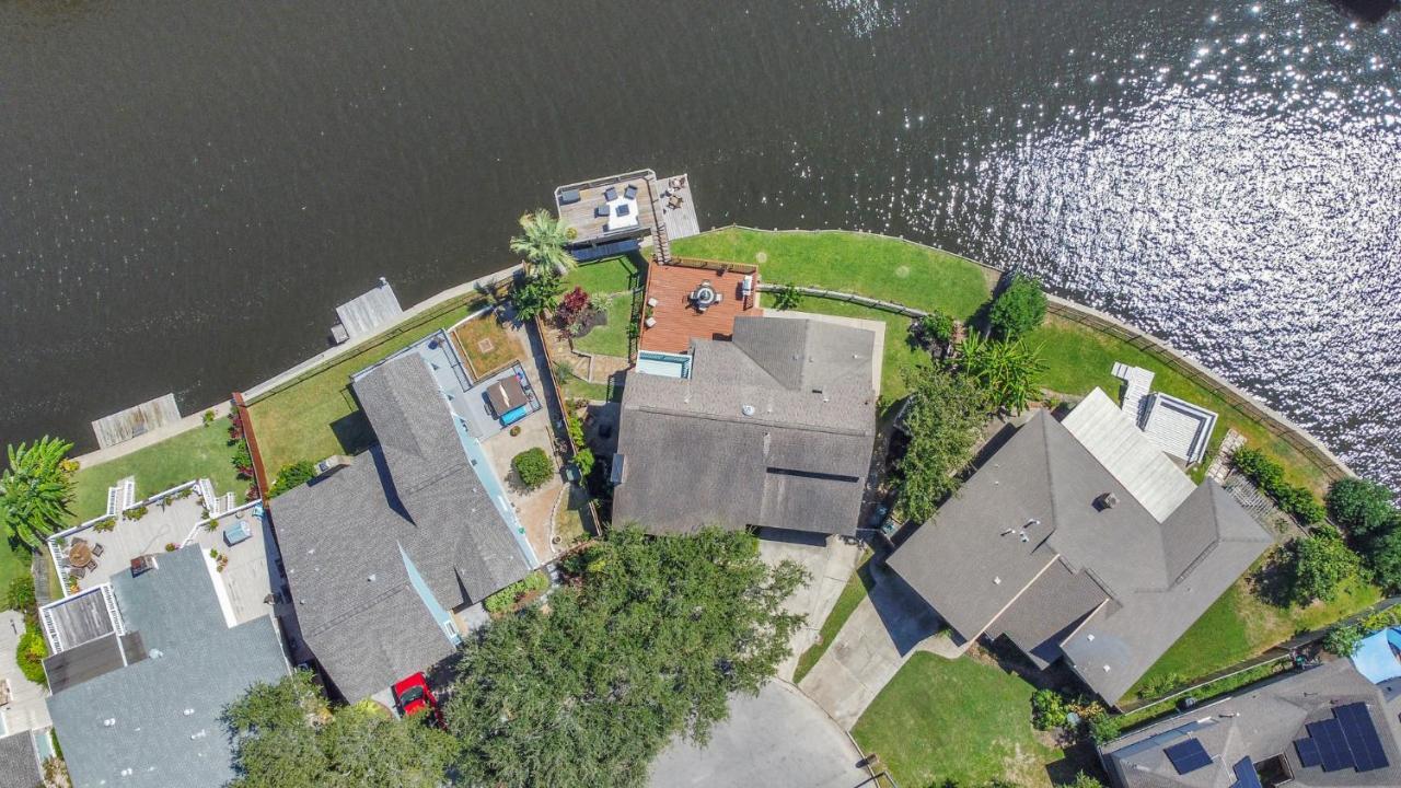 Beauty On The Water! Lake House Near The Beaches! Galveston Exterior foto